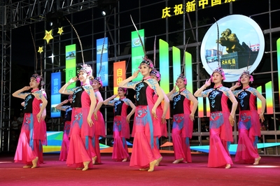掃黑除惡暖民心，鹽池文藝進鄉村——一場深入人心、凝聚共識的專題文藝匯演